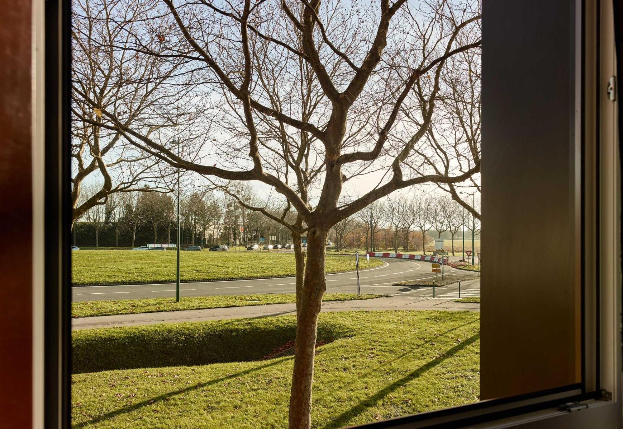 B&B Hotel Marne-La-Vallee Val D'Europe Serris Exterior photo